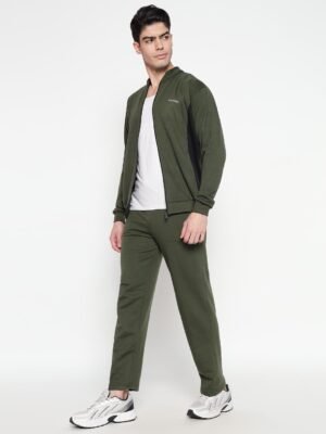 WhatsApp Image 2024-10-24 at 9.35.55 PM (1)