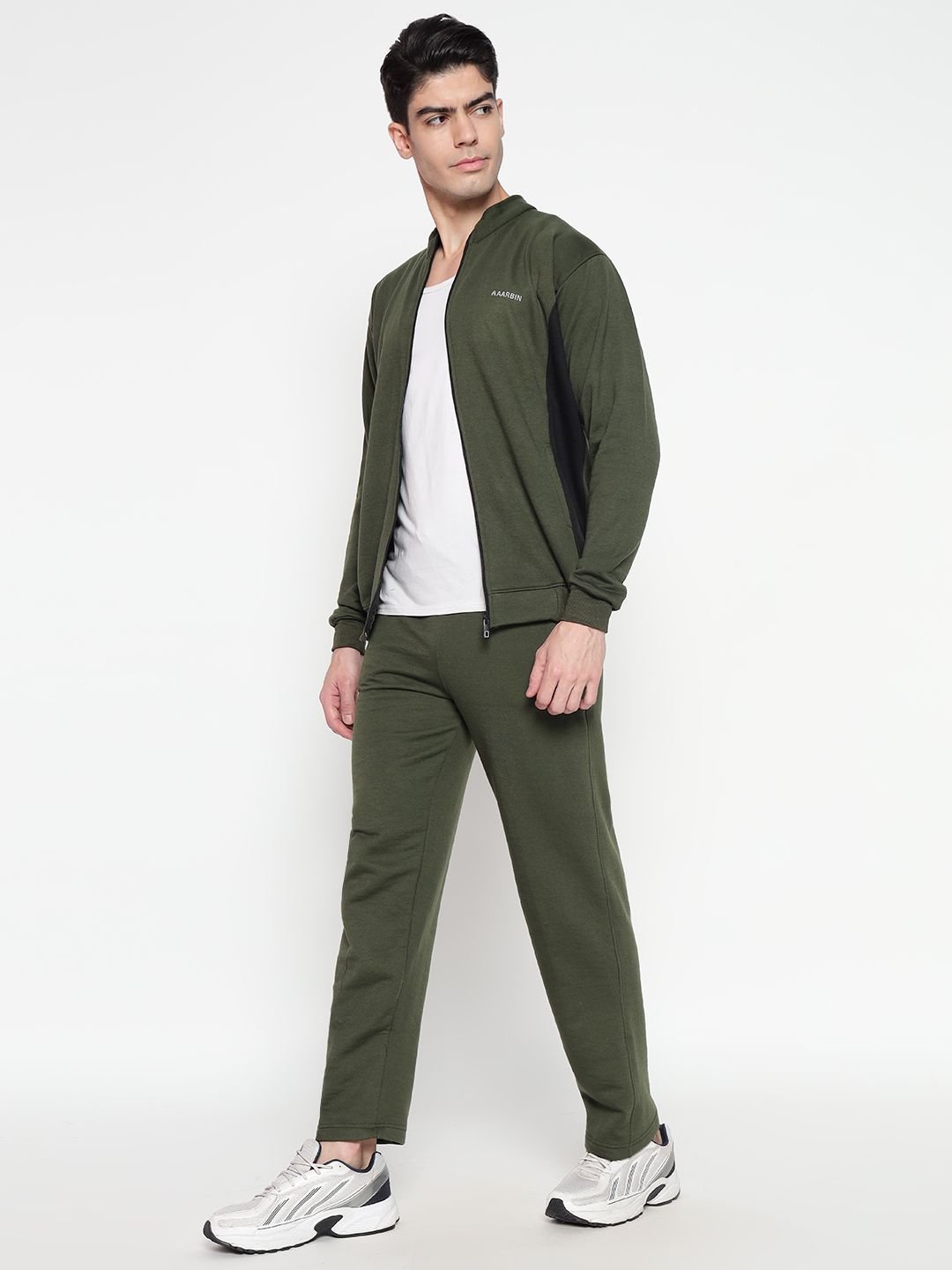 WhatsApp Image 2024-10-24 at 9.35.55 PM (1)